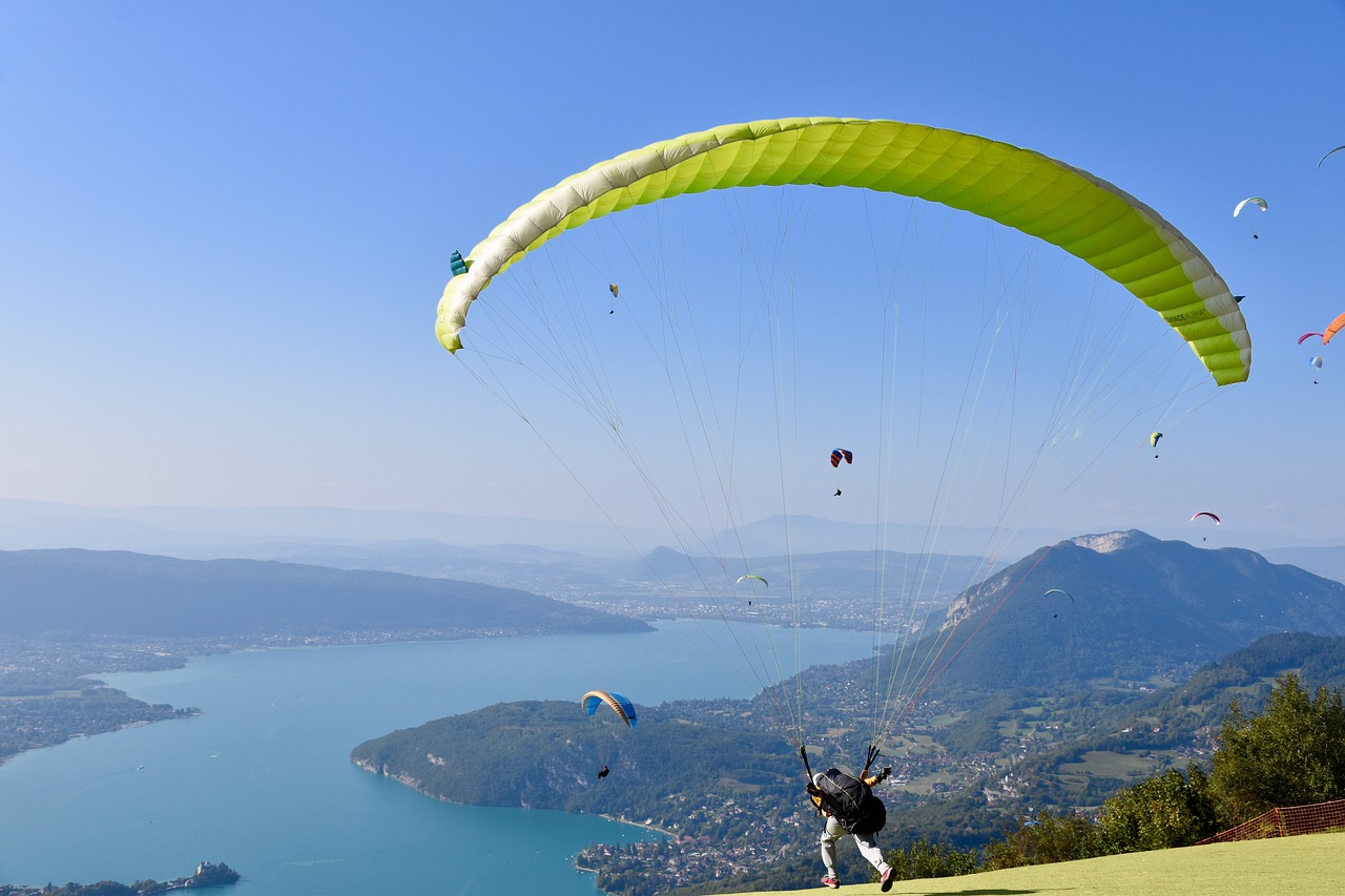 paragliding, paraglider, lake annecy